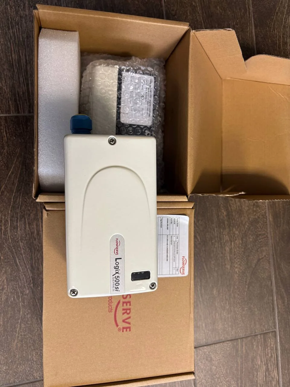 Привезенный контроллер FLOWSERVE Logix 500si