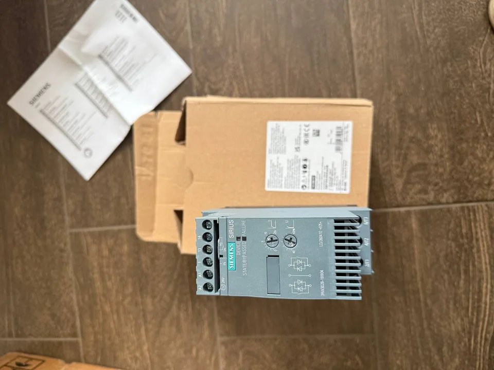 Устройство плавного пуска Siemens SIRIUS 3RW3028-1BB04 — фото 1 из 2